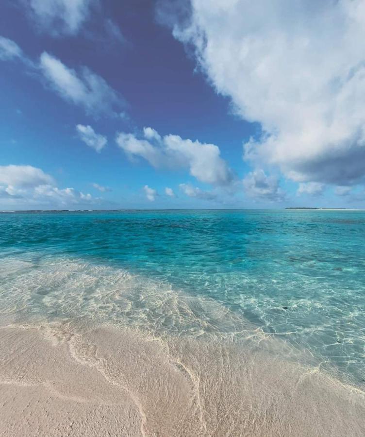 Island Life Maldives Retreat & Spa Magoodhoo Экстерьер фото