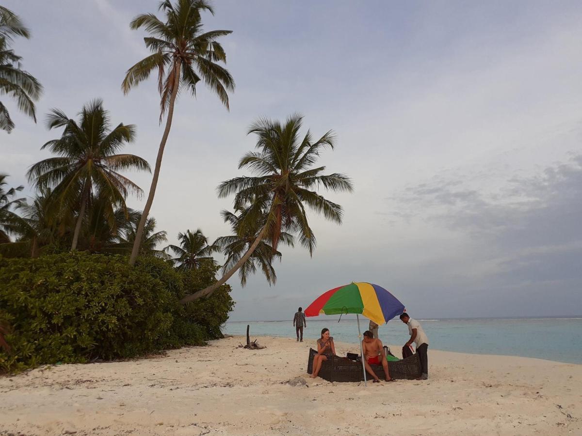 Island Life Maldives Retreat & Spa Magoodhoo Экстерьер фото