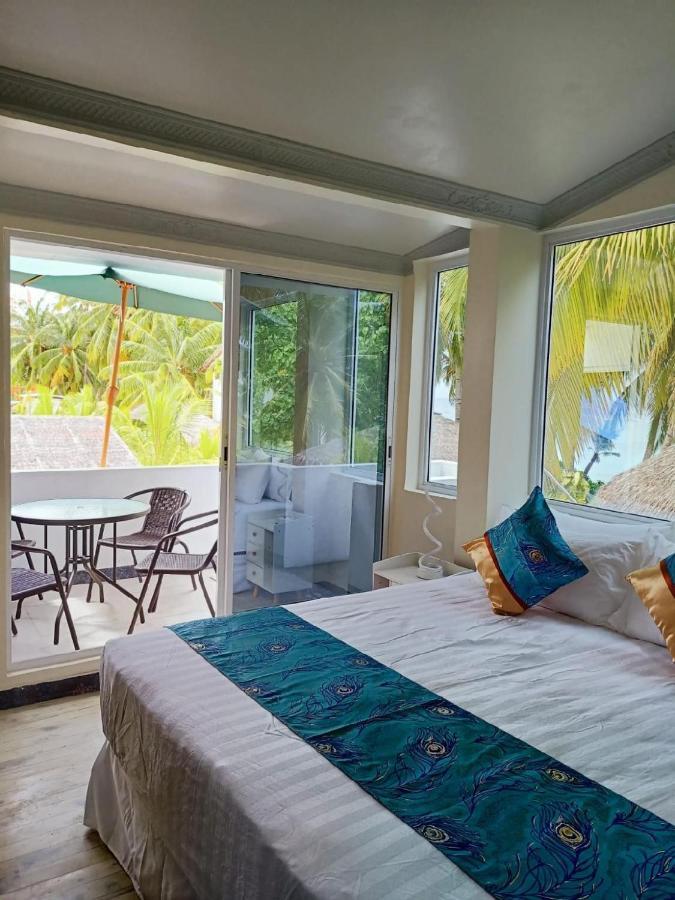 Island Life Maldives Retreat & Spa Magoodhoo Экстерьер фото